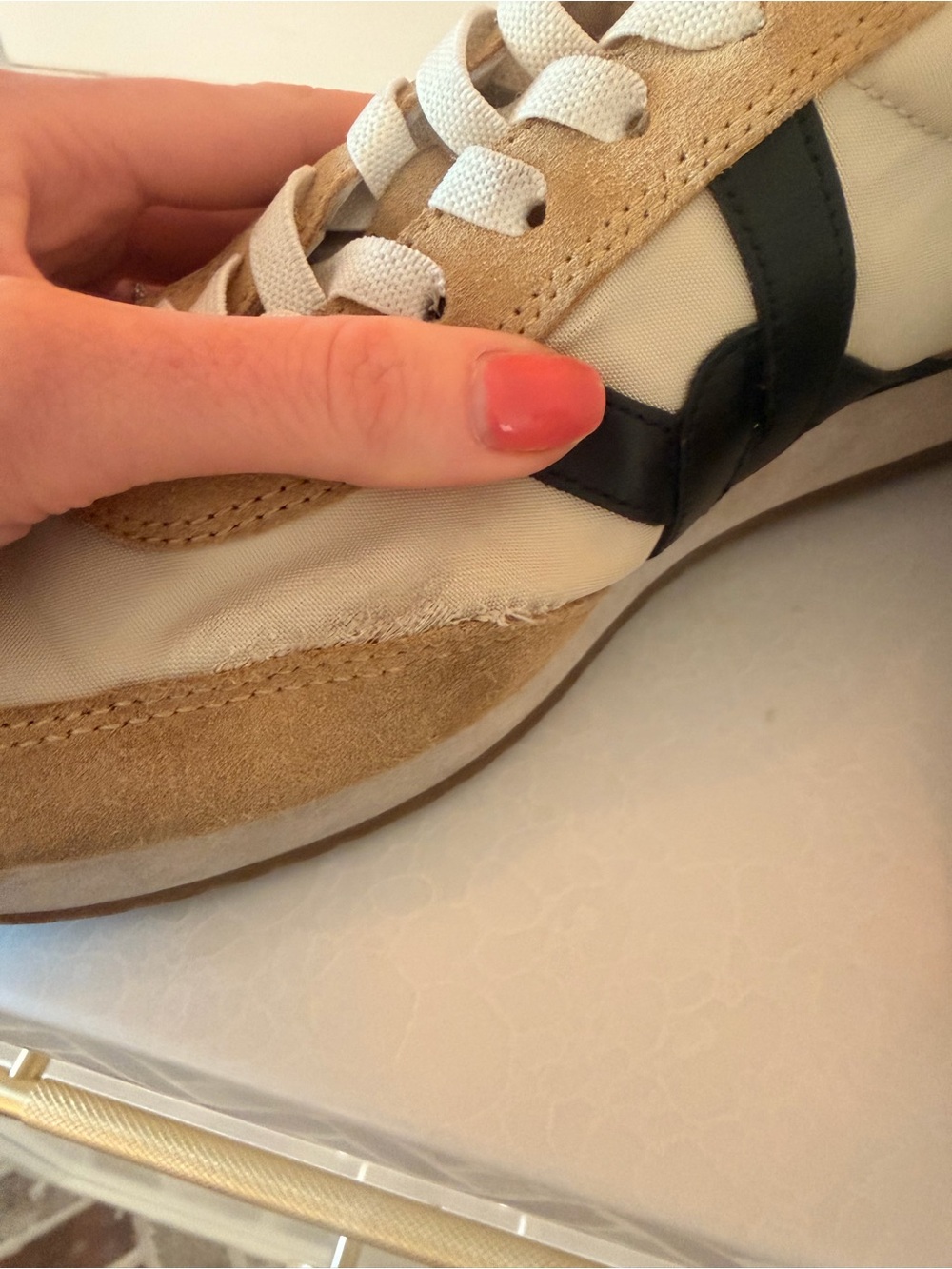 Veronica Beard Sneakers size 8 sneakers! Penrose sneakers - Picture 4 of 10
